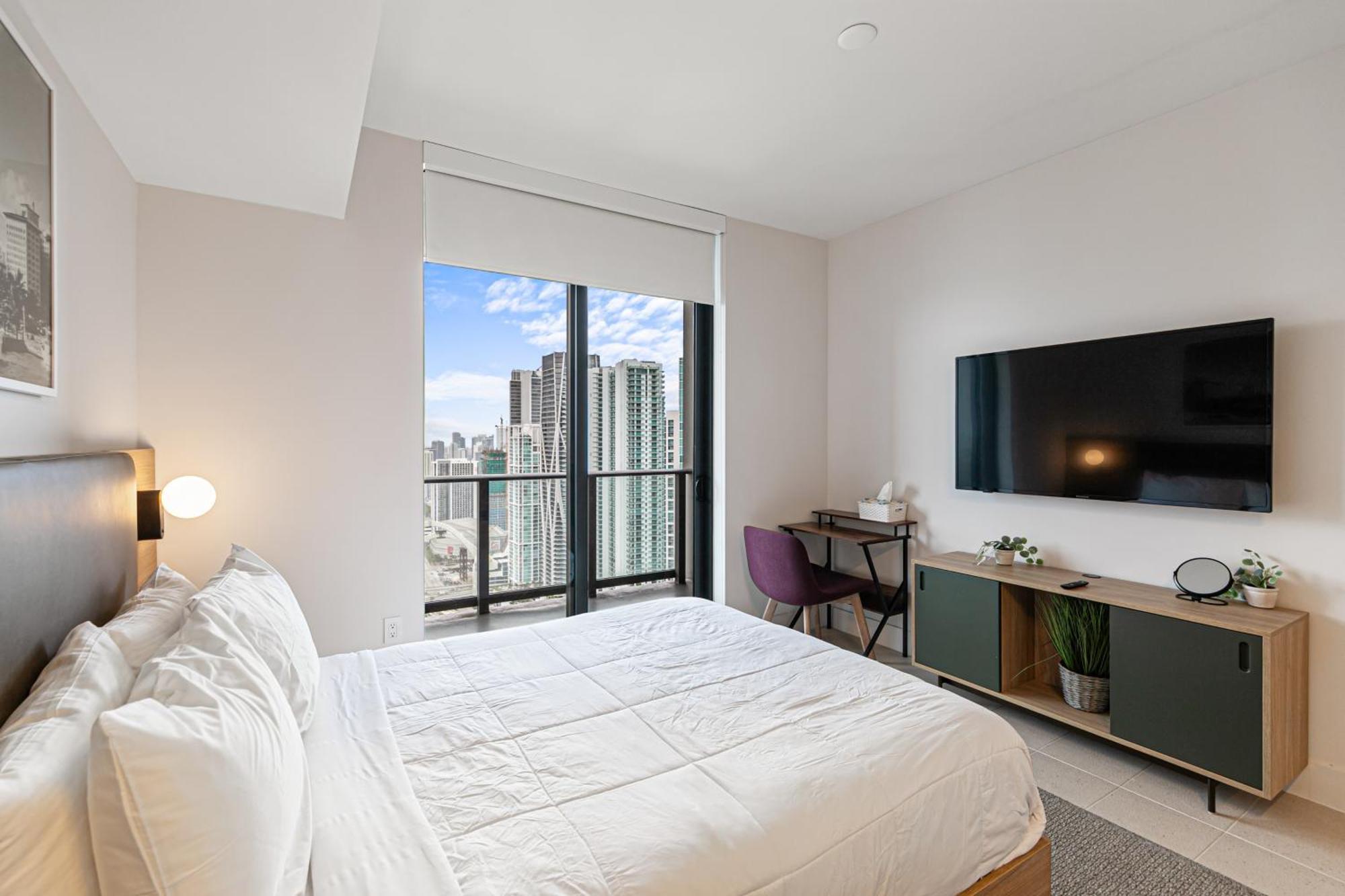 Grand Vista 4501 Apartamento *