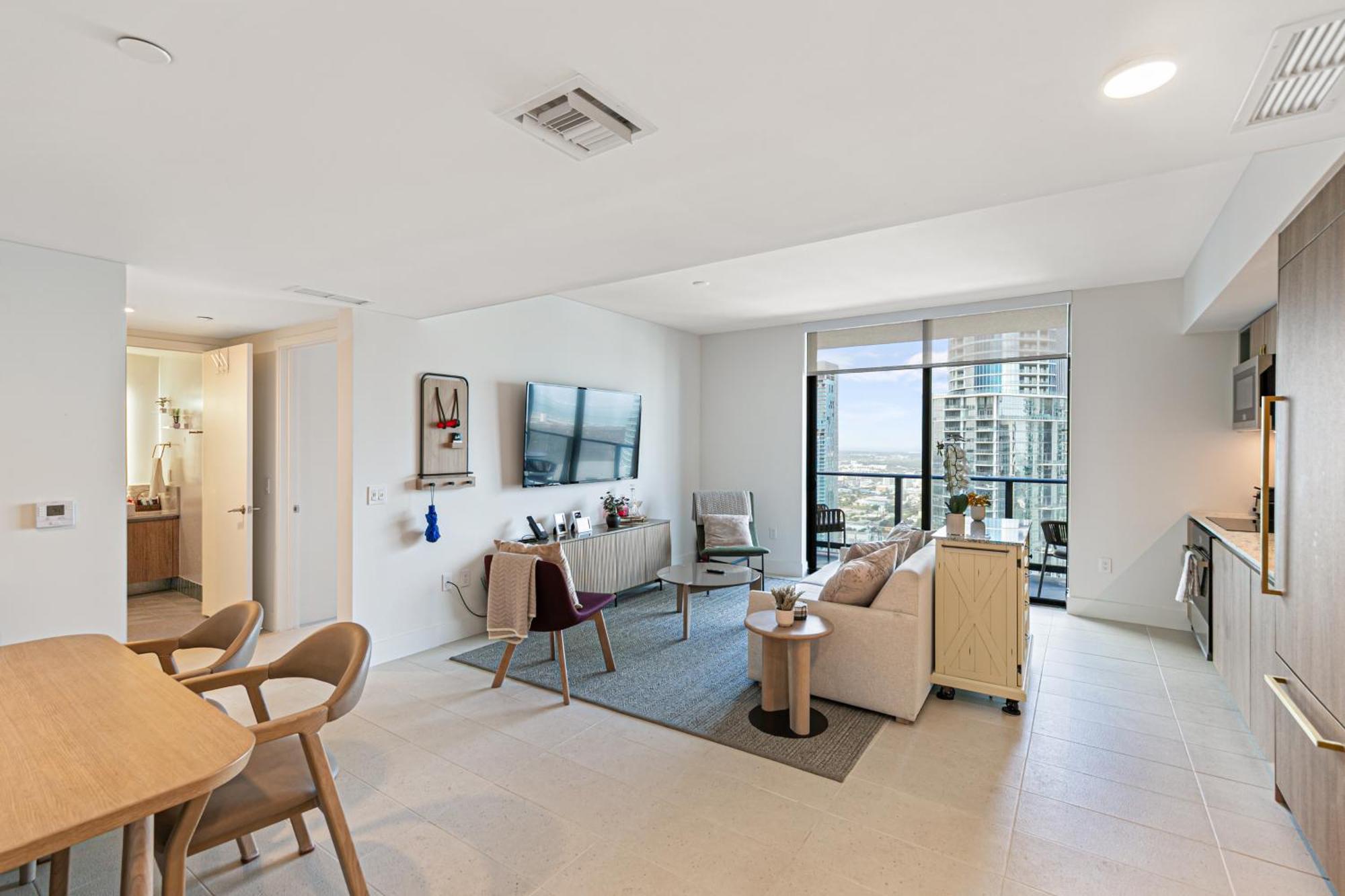 Apartamento Grand Vista 4501 *